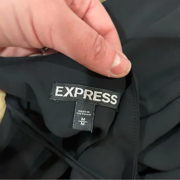 Express Black Backless Sleeveless Tank - Picture 4 of 5